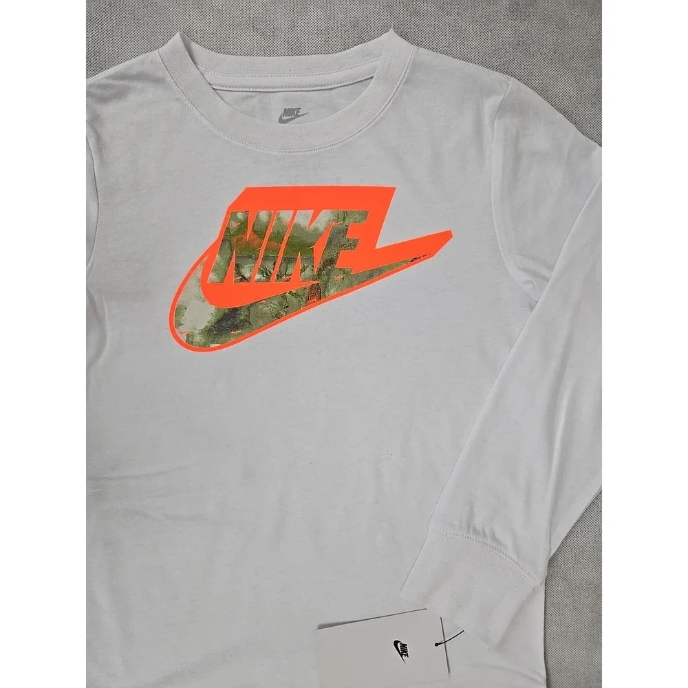 NWT Nike Shirt Boys Size 7 Long Sleeve SWOOSH White Camo Logo Graphic Tee NEW‎